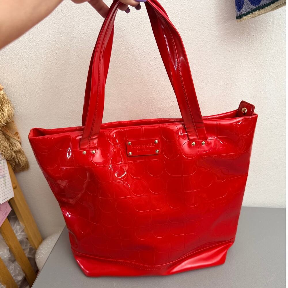 Kate Spade Red Patent Leather Tote Bag Large Glossy Shoulder Bag NWOT - Picture 3 of 10